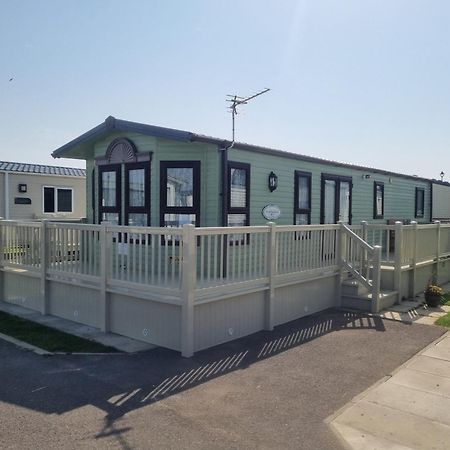 צ'אפל סנט לאונרדס Palm Square 19 3 Bed Deluxe Caravan מראה חיצוני תמונה